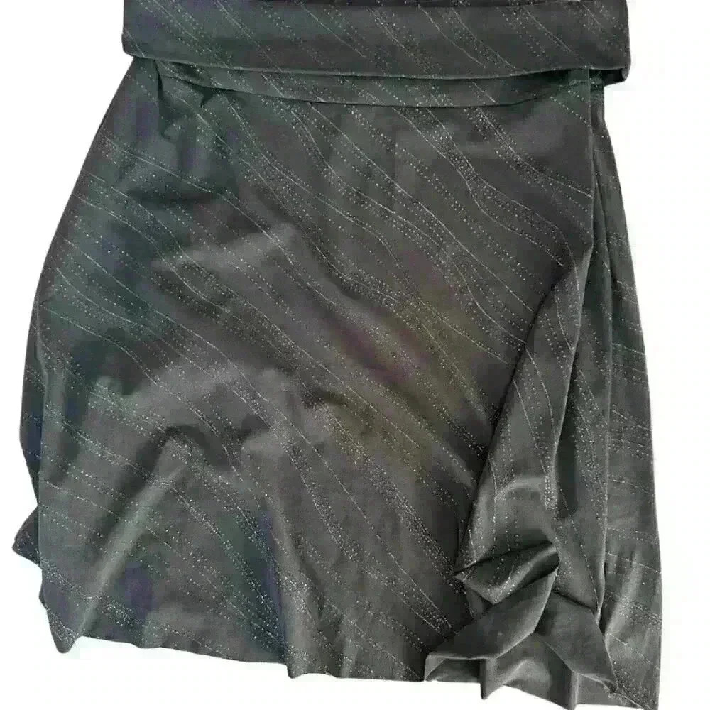 Suzy Shier Little Black  Skirt